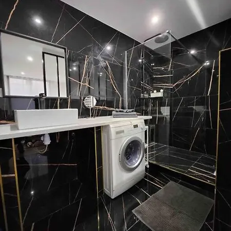 Superbe Appartement A 8 Minutes De La Nation.-2